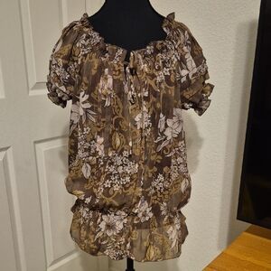 Charlotte Russe Brown Floral Puff-Sleeve Peasant Top